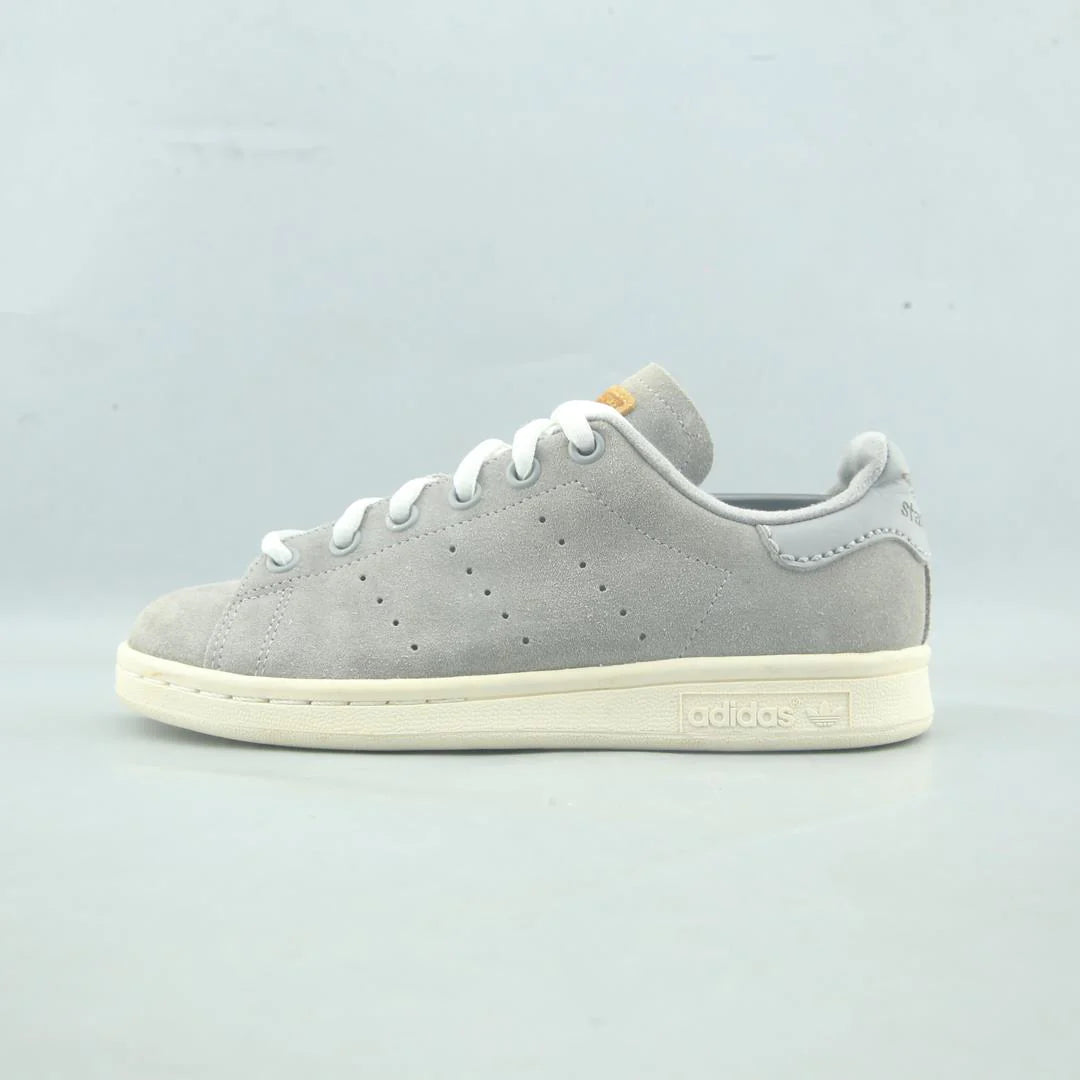 STAN SMITH
