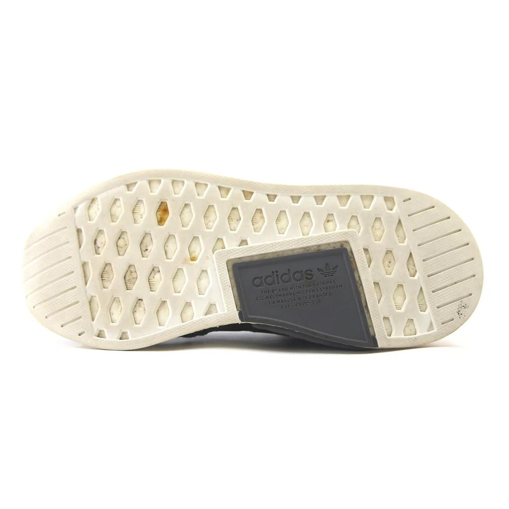 NMD R2