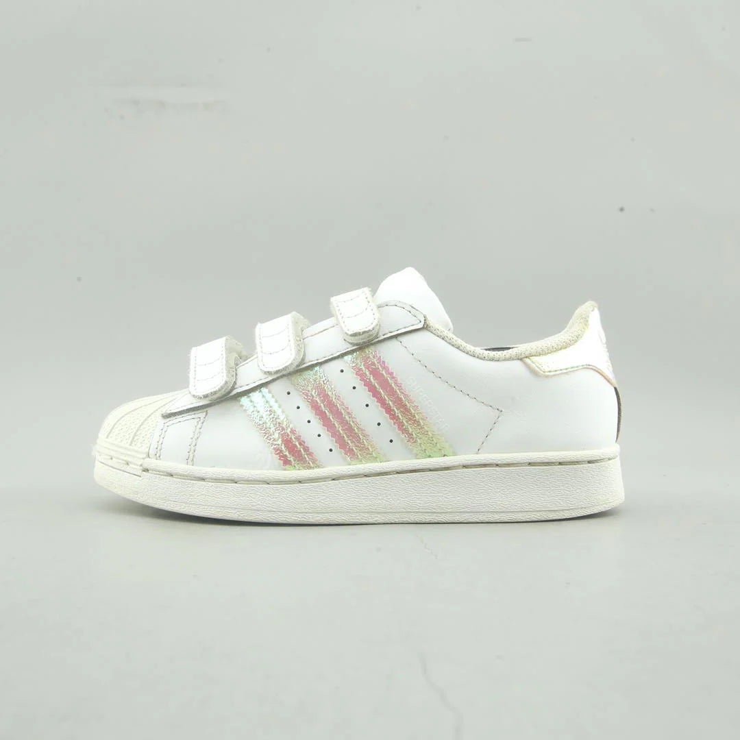 SUPERSTAR