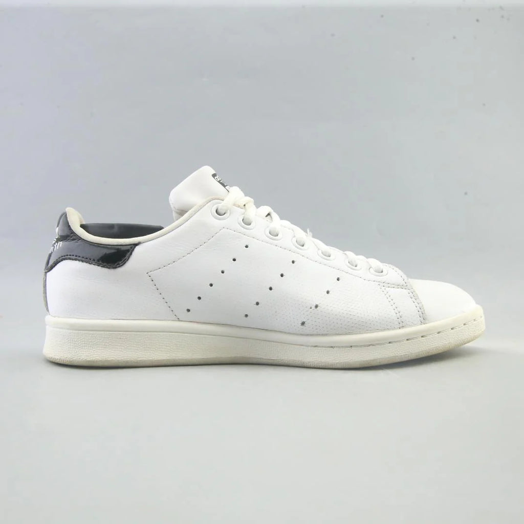STAN SMITH