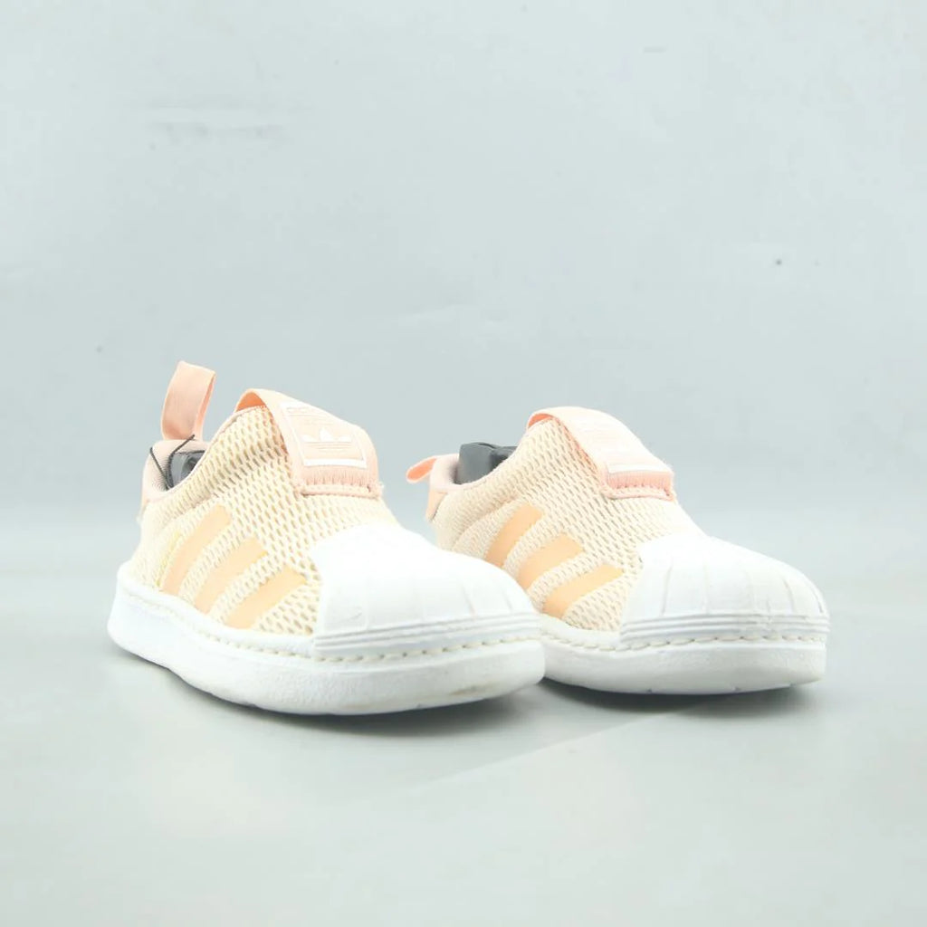 SUPERSTAR 360