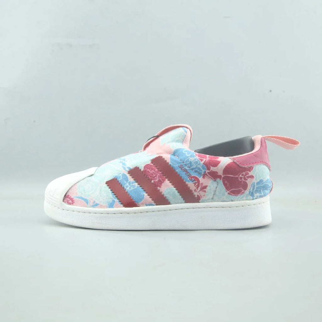 SUPERSTAR 360
