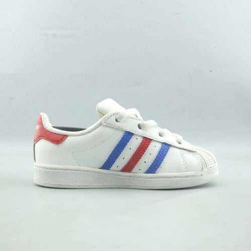 SUPERSTAR