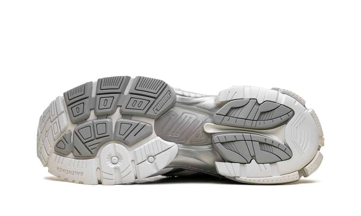 Runner Sneaker "Worn-Out - White Silver" 779066 W3RXP 9110