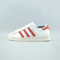 SUPERSTAR