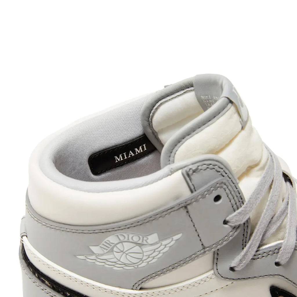 1 Retro High x 'Wolf Grey' (2020)