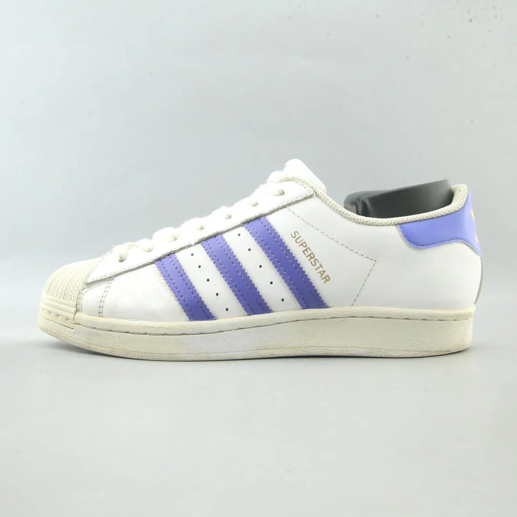 SUPERSTAR
