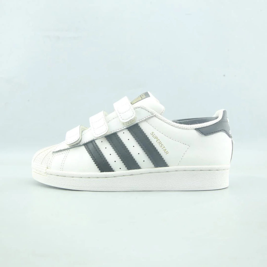 SUPERSTAR