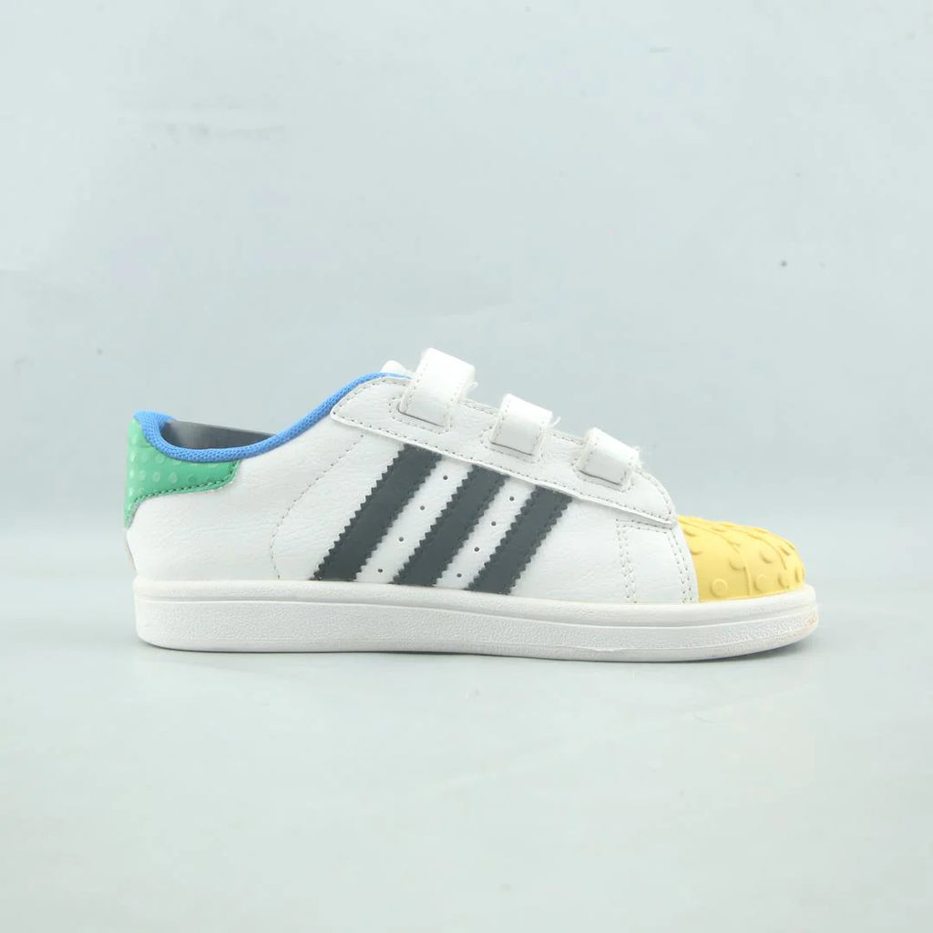 SUPERSTAR