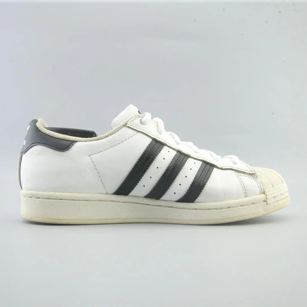 SUPERSTAR