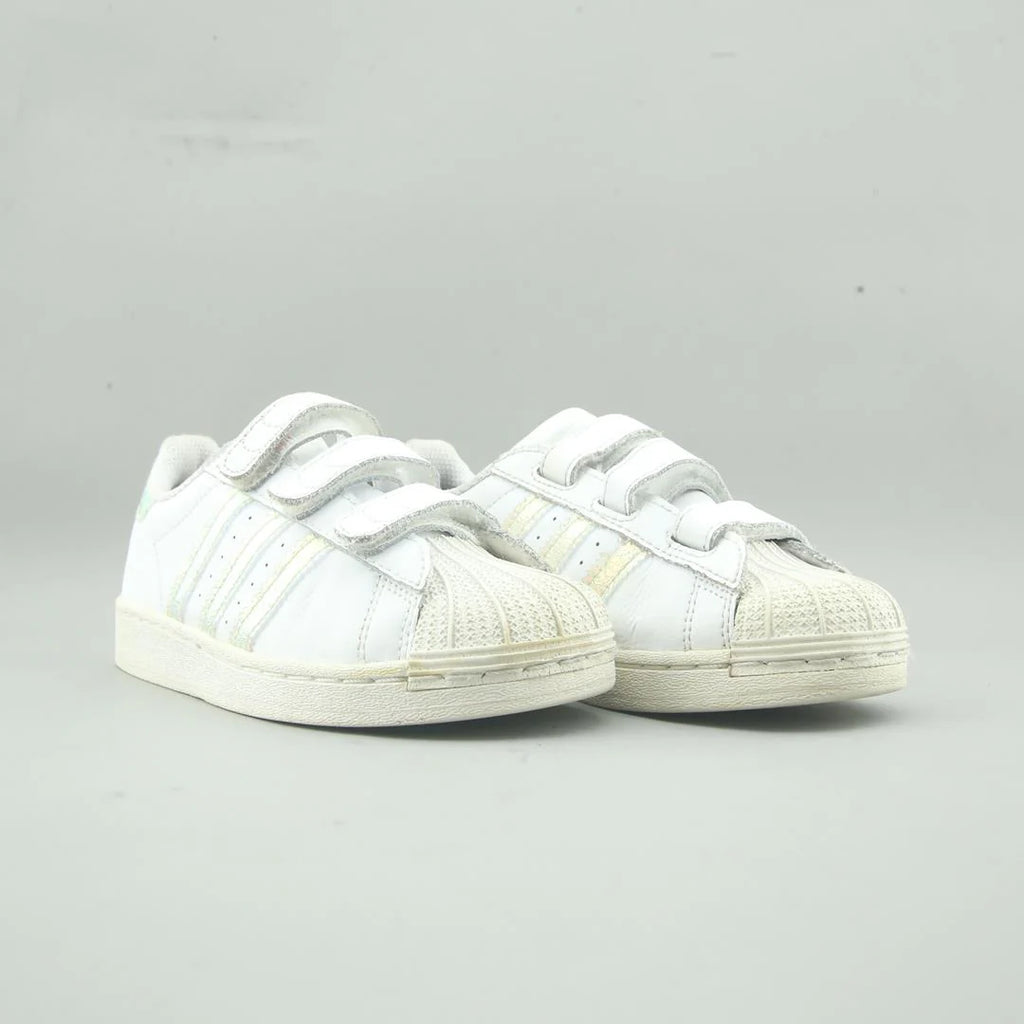 SUPERSTAR