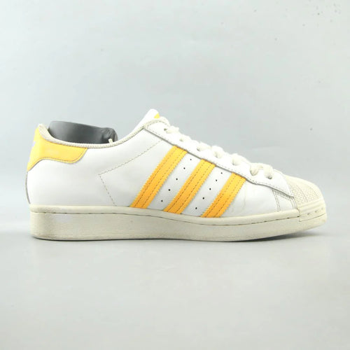 SUPERSTAR