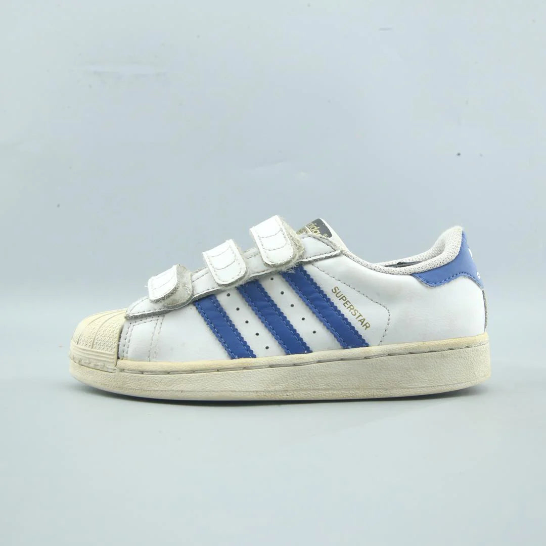 SUPERSTAR