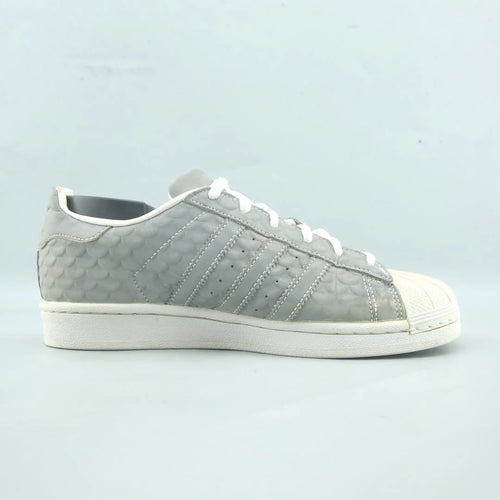 SUPERSTAR