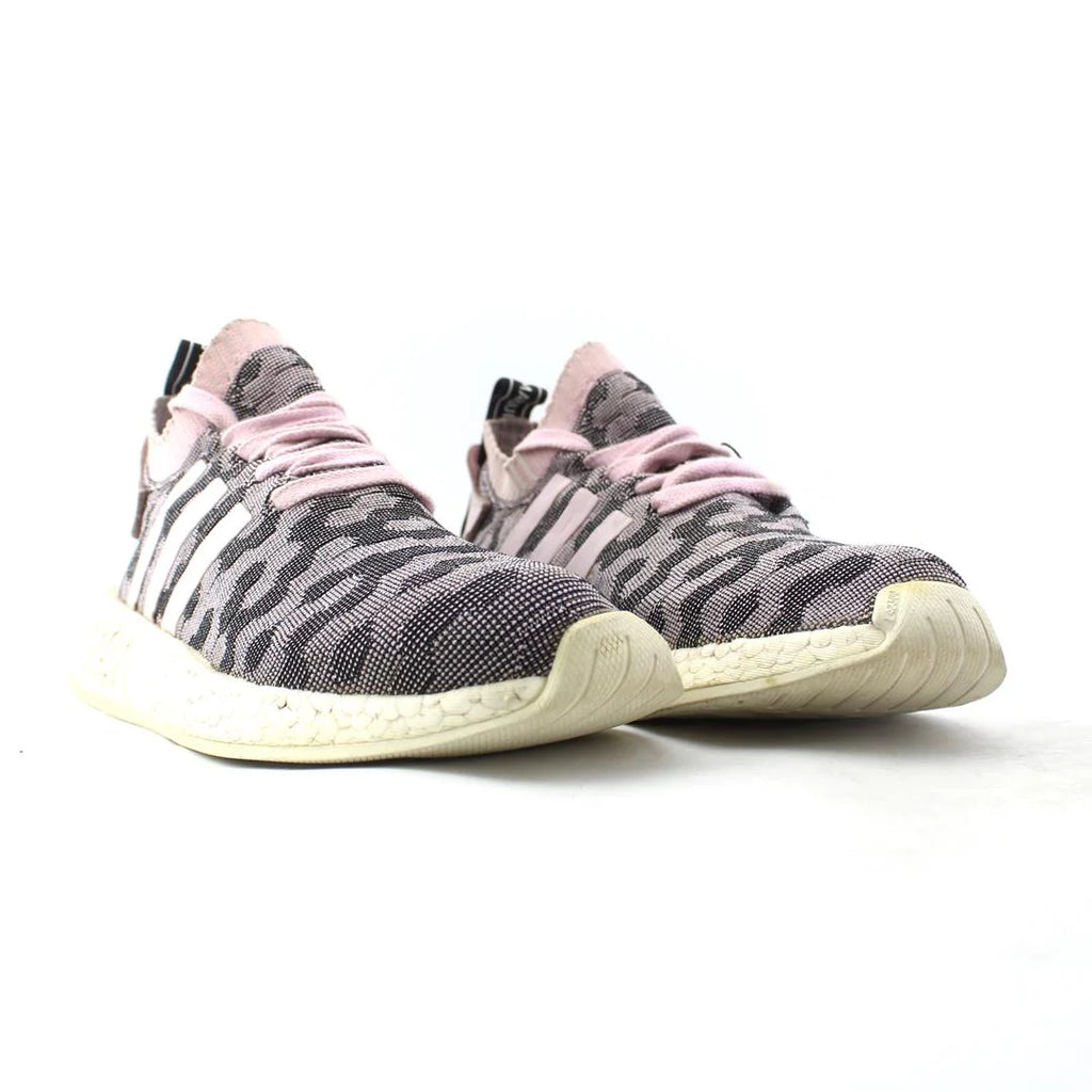 NMD R2