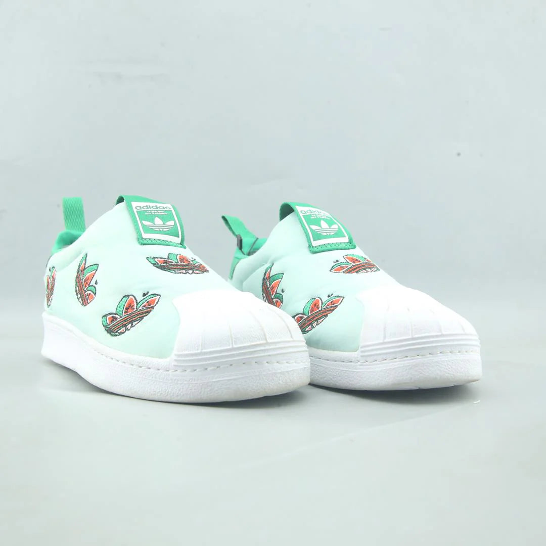 SUPERSTAR 360