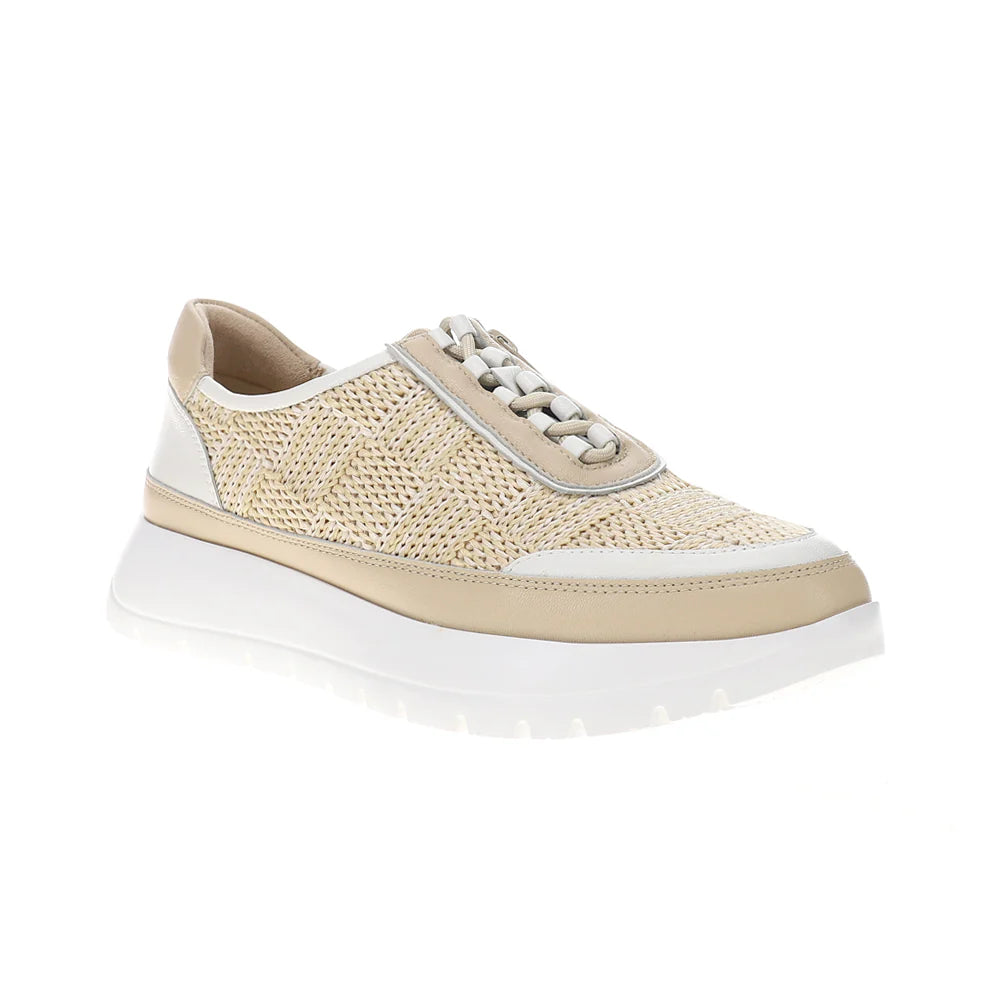 Qubi Slip On Sneakers