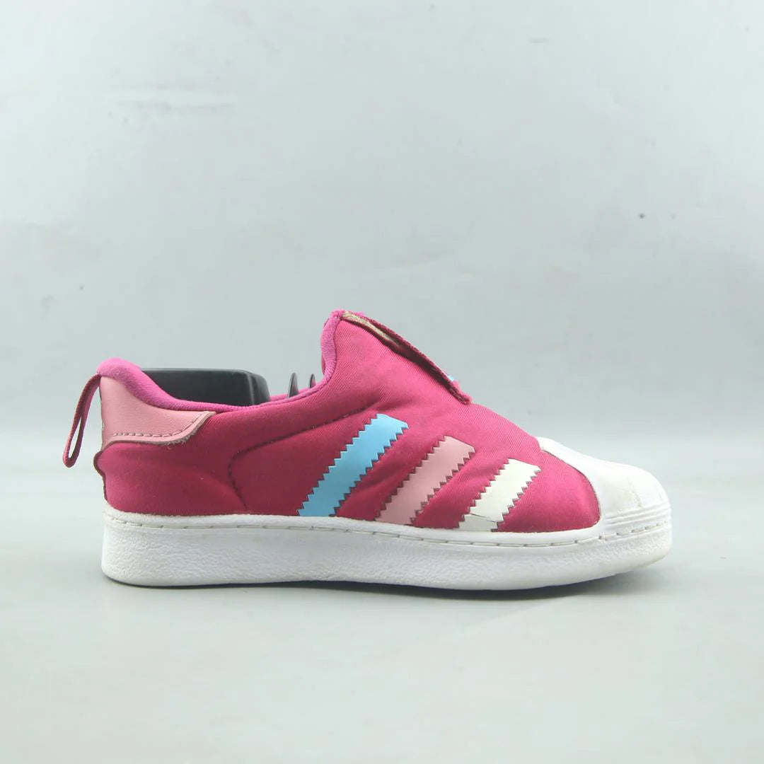 SUPERSTAR 360