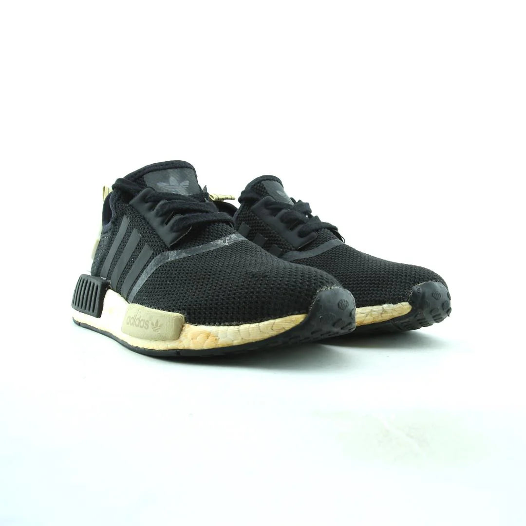 NMD R1