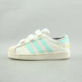 SUPERSTAR