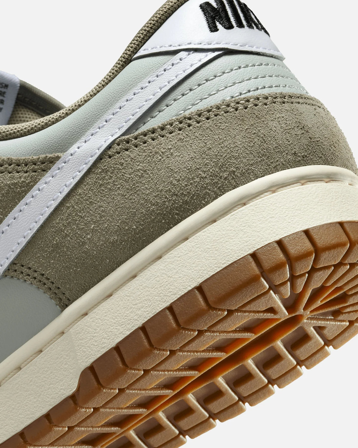 Dunk Low Retro SE "Light Silver" Light Silver/Sail