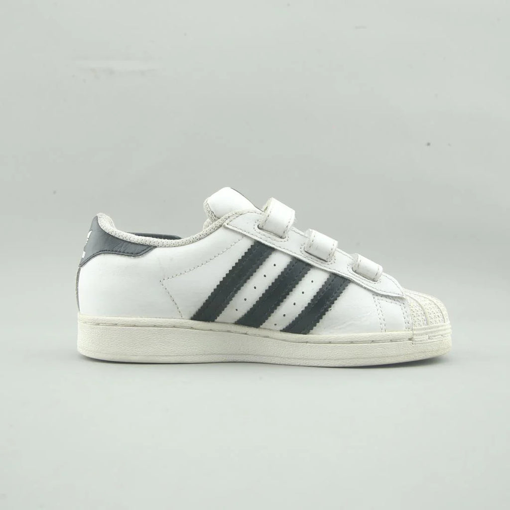 SUPERSTAR