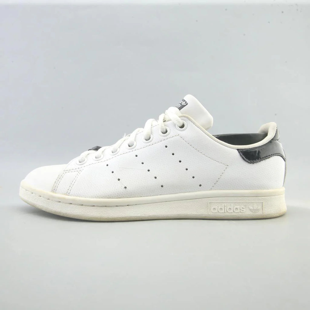 STAN SMITH