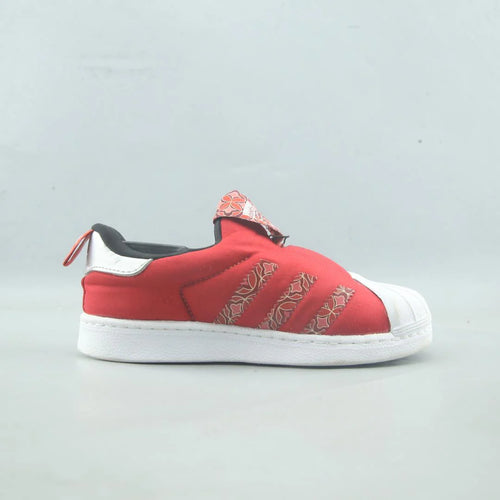 SUPERSTAR 360