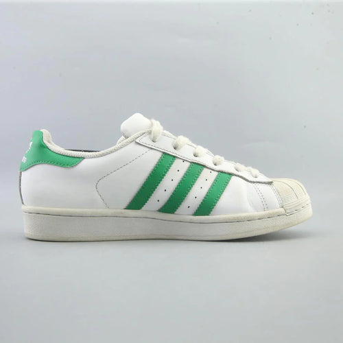 SUPERSTAR