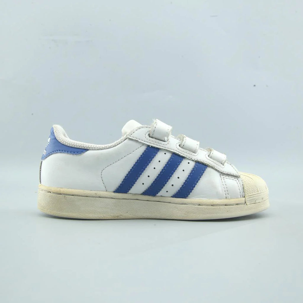 SUPERSTAR