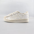 SUPERSTAR