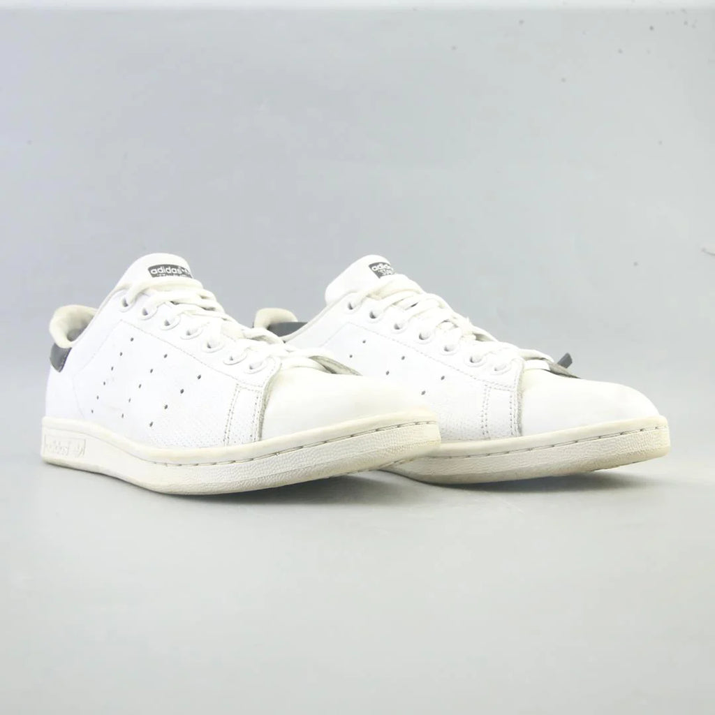 STAN SMITH