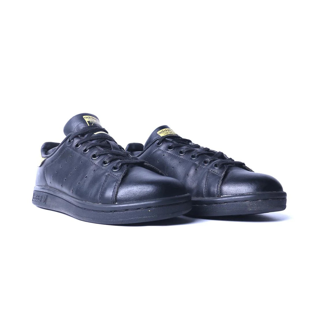 STAN SMITH