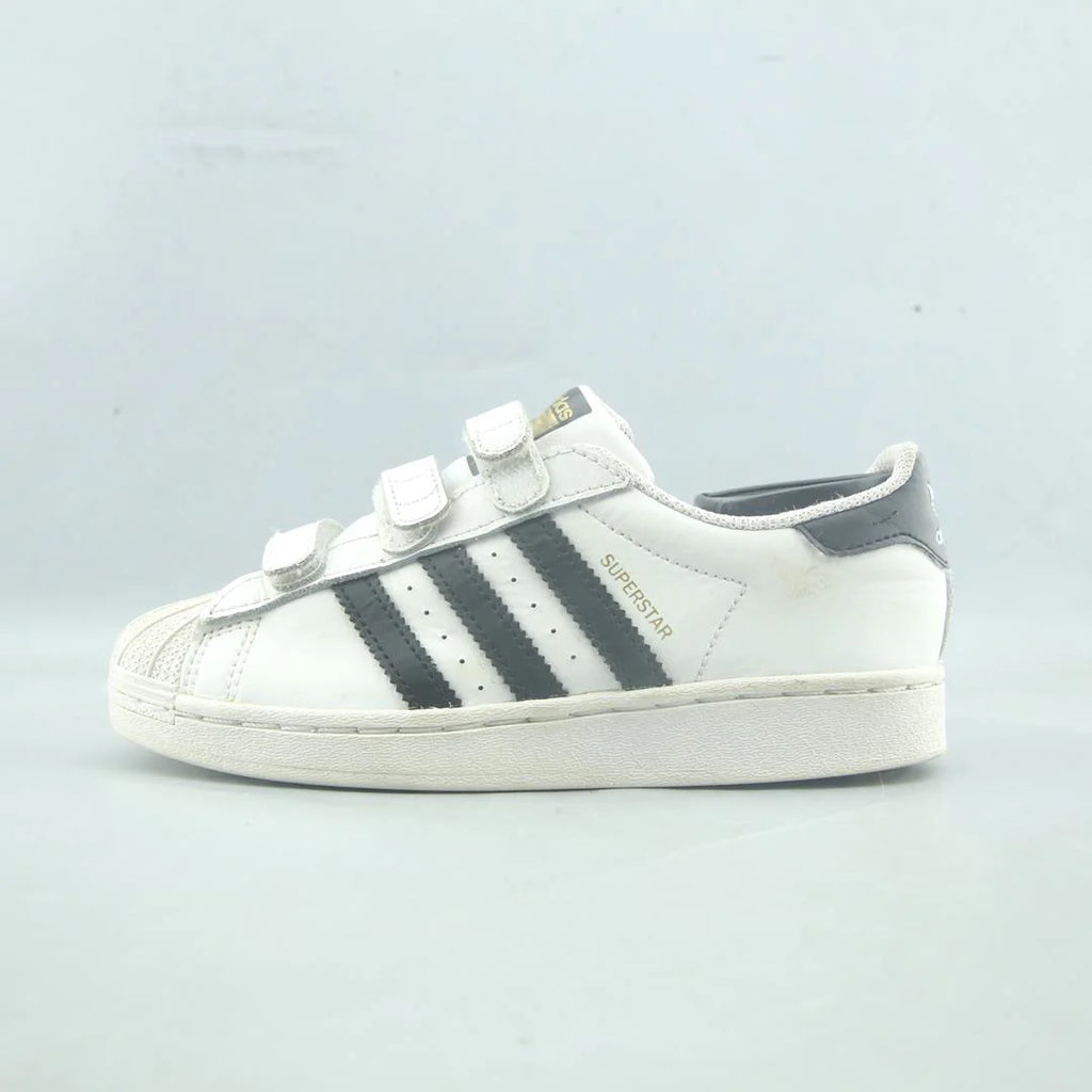 SUPERSTAR