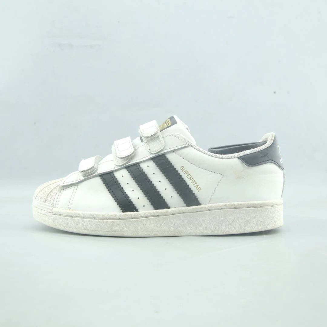 SUPERSTAR