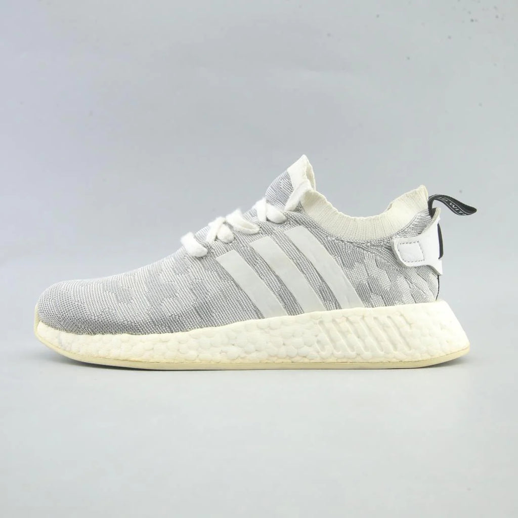 NMD R2