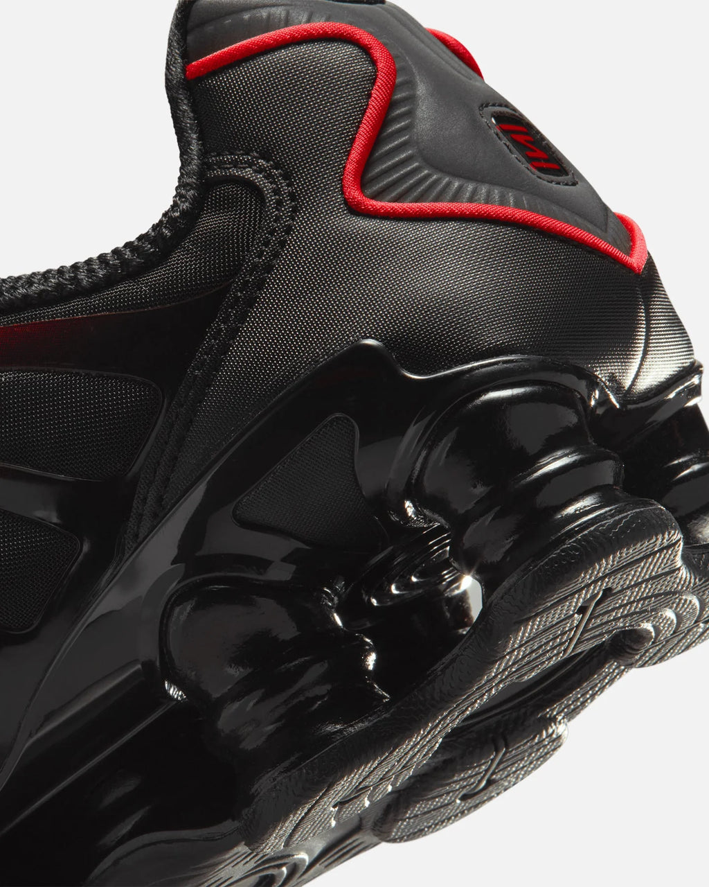 Shox TL Black/Lt Crimson