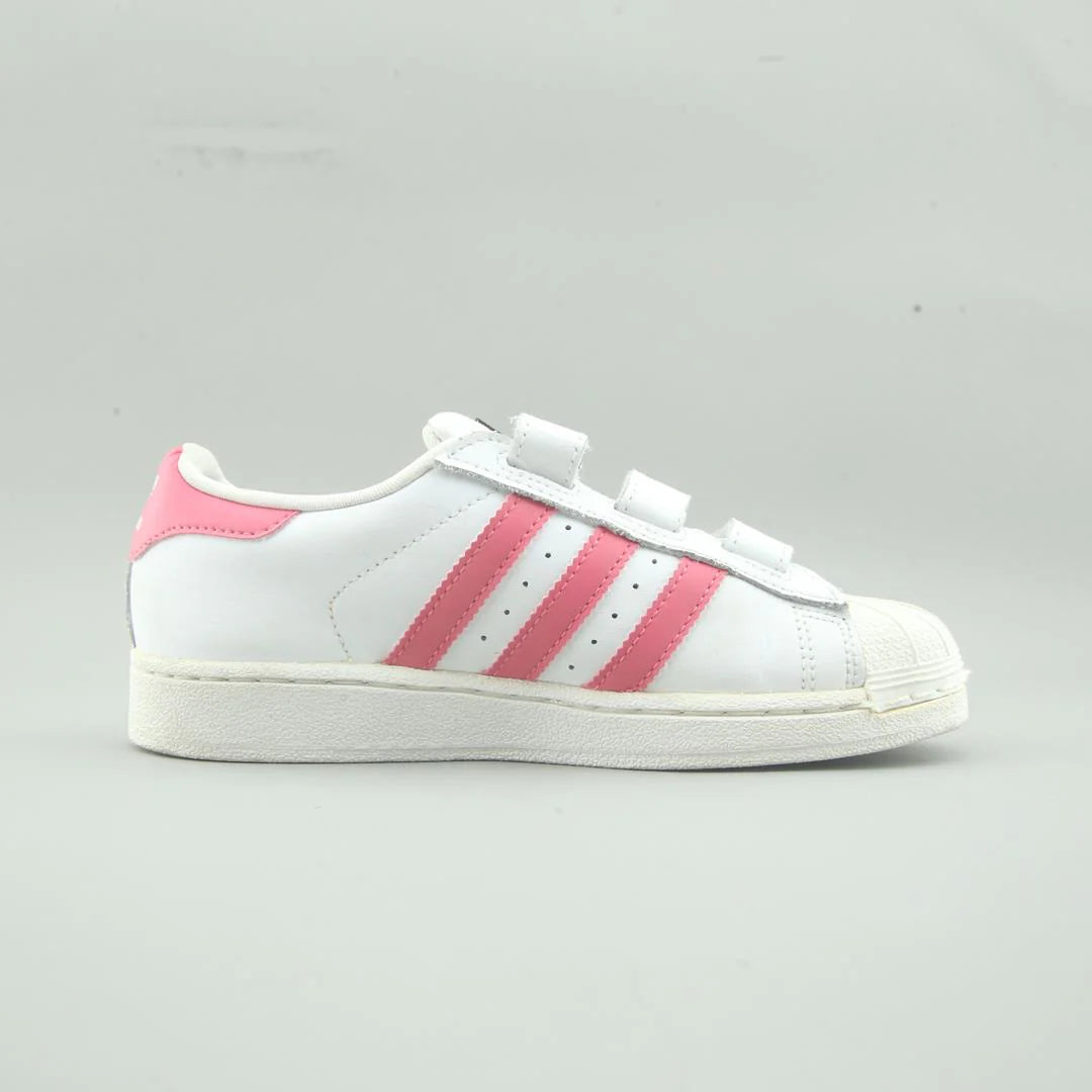 SUPERSTAR