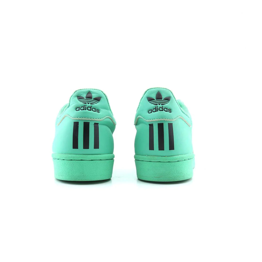 SUPERSTAR