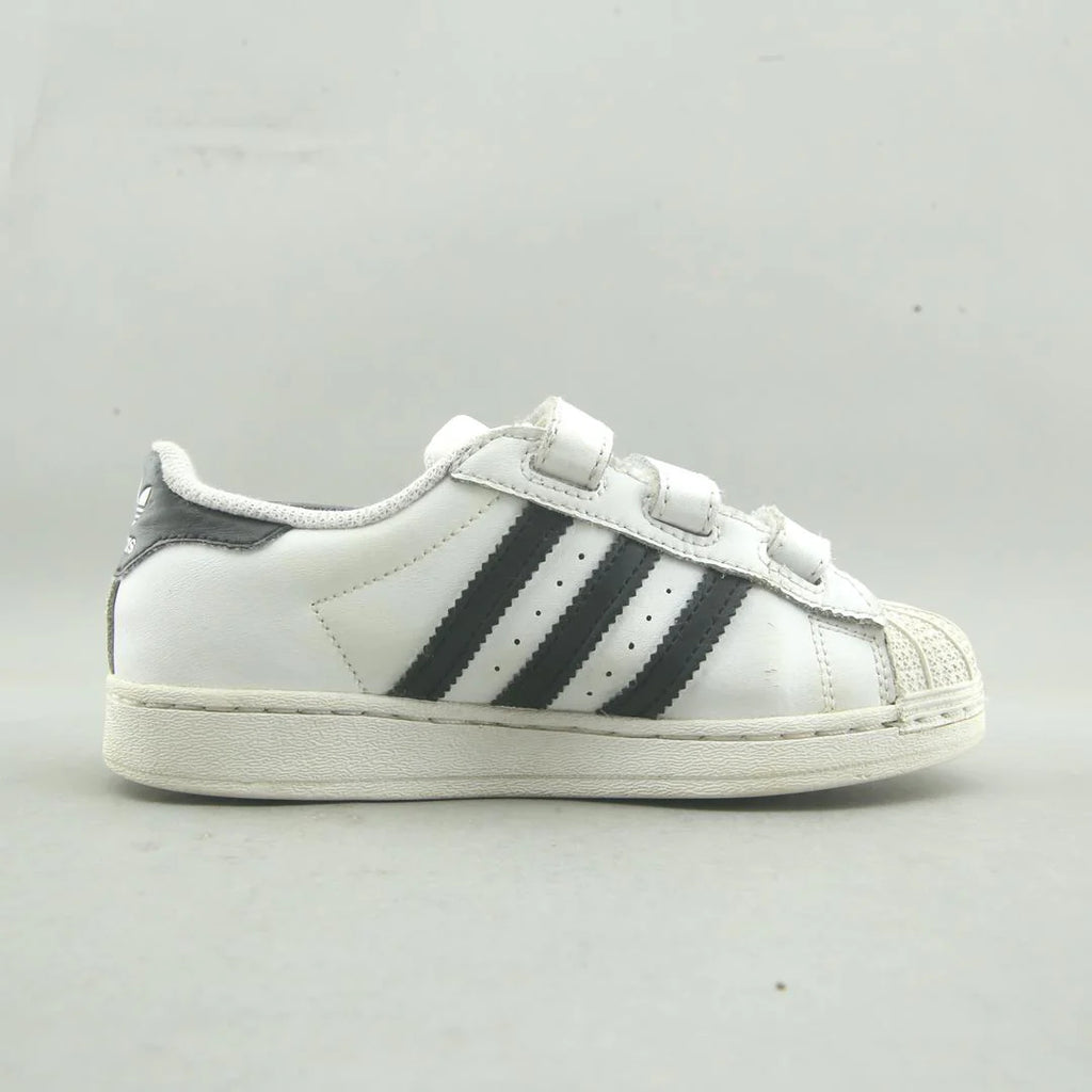 SUPERSTAR