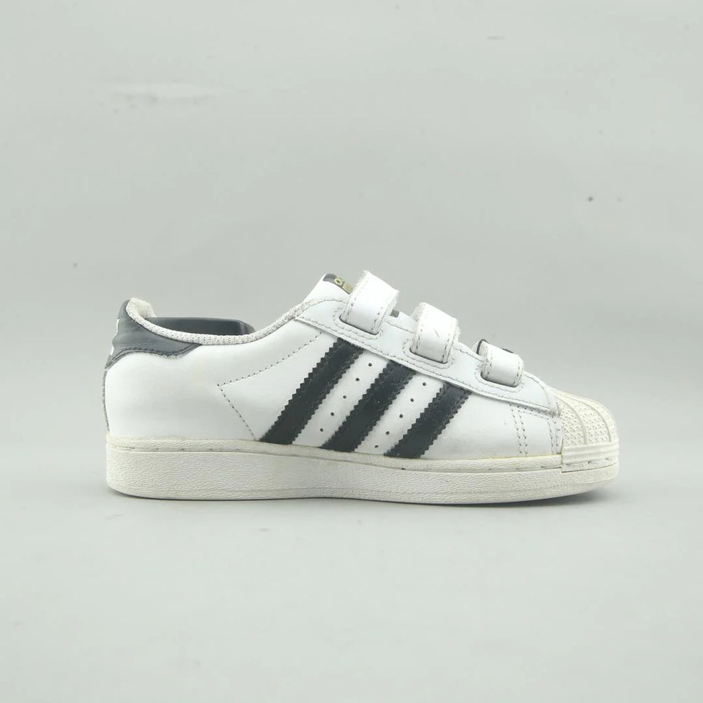 SUPERSTAR