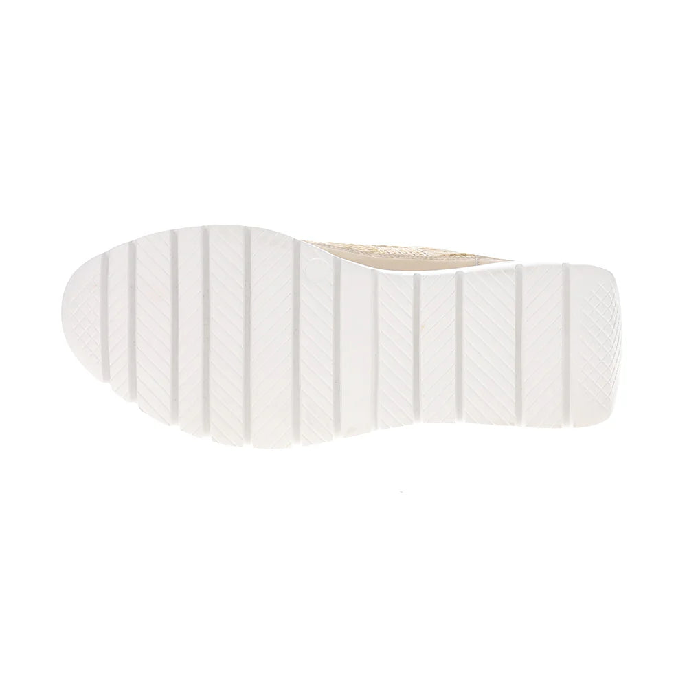 Qubi Slip On Sneakers