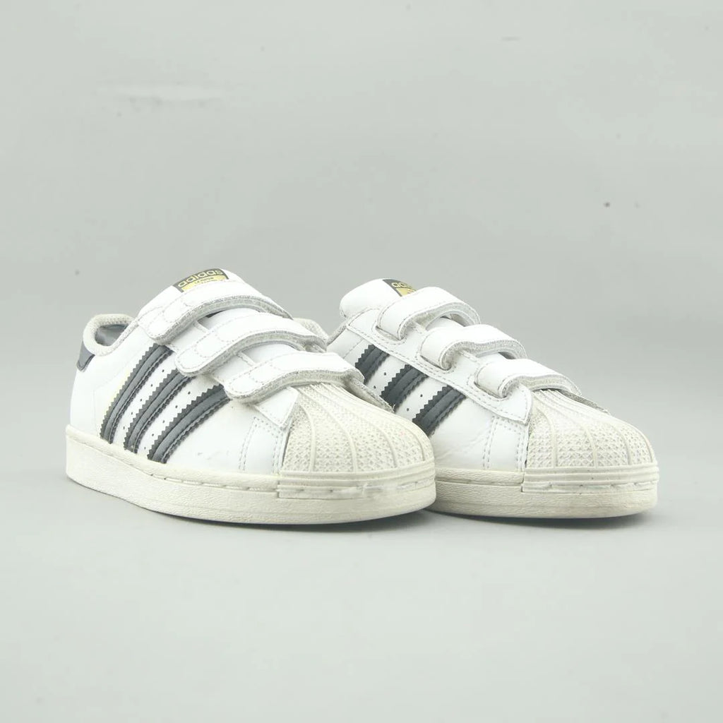 SUPERSTAR