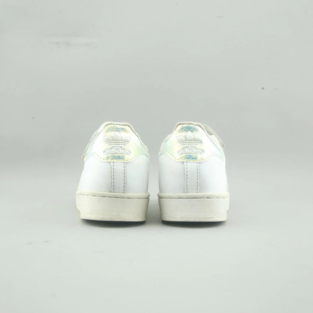 SUPERSTAR