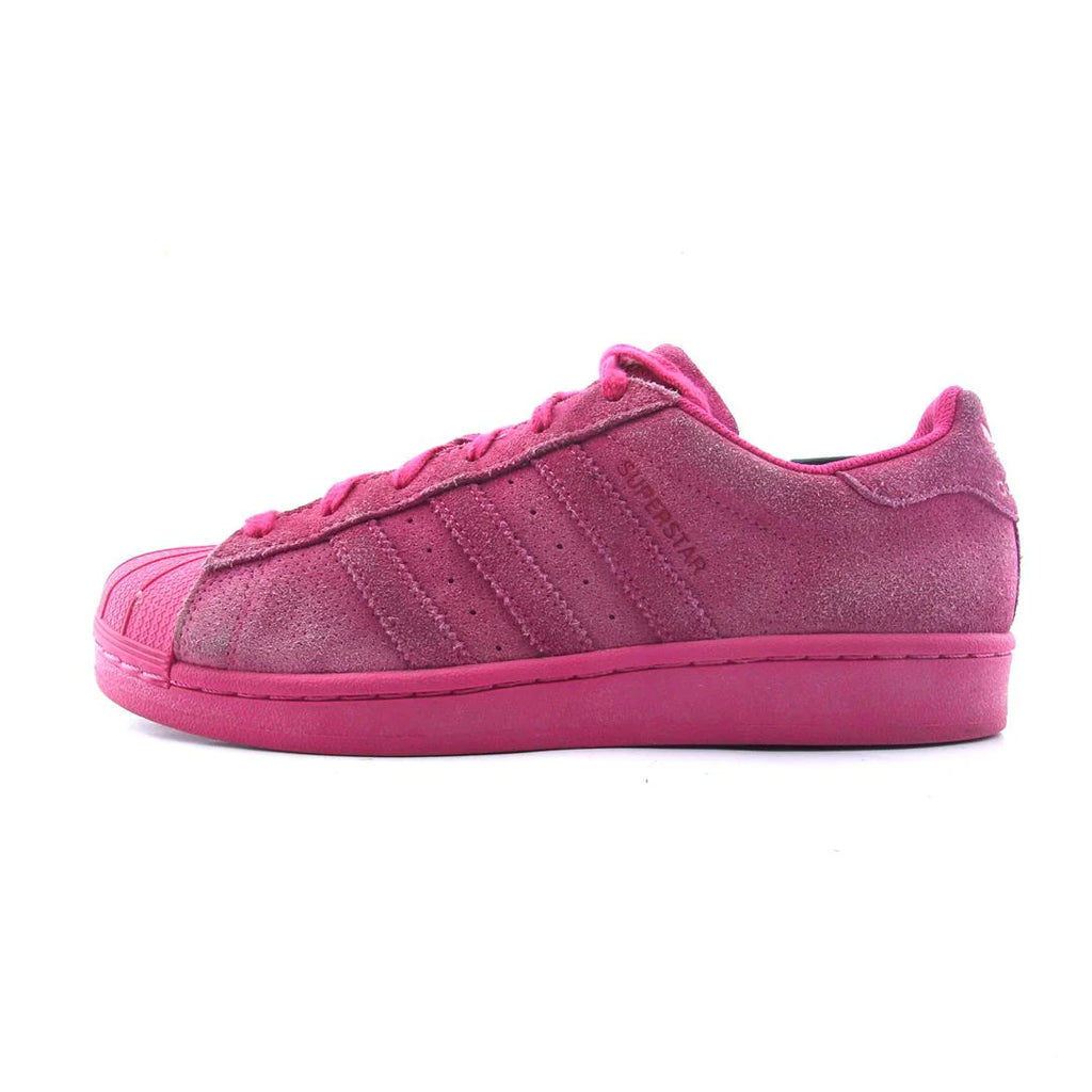 SUPERSTAR
