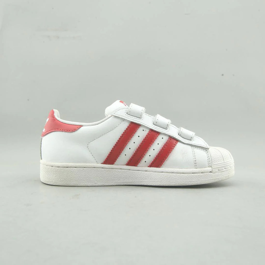 SUPERSTAR