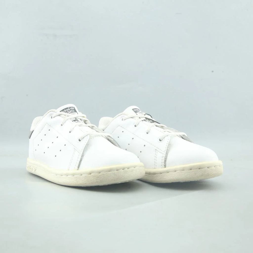 STAN SMITH