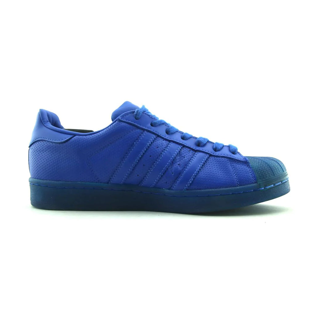 SUPERSTAR