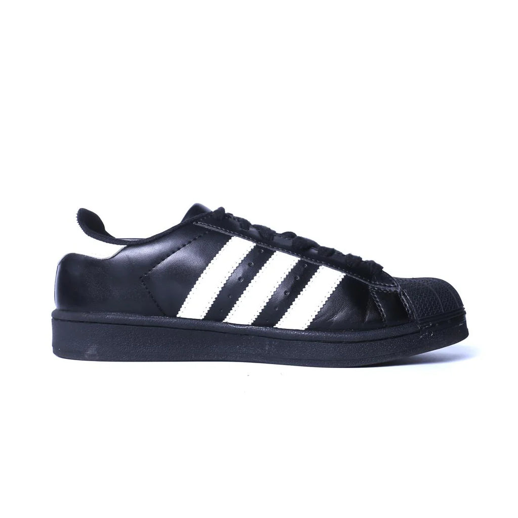 SUPERSTAR