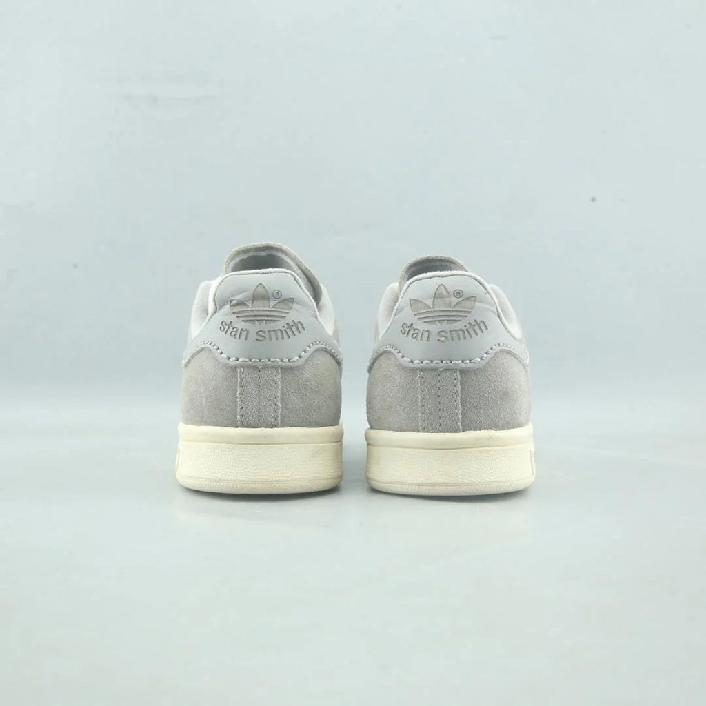 STAN SMITH